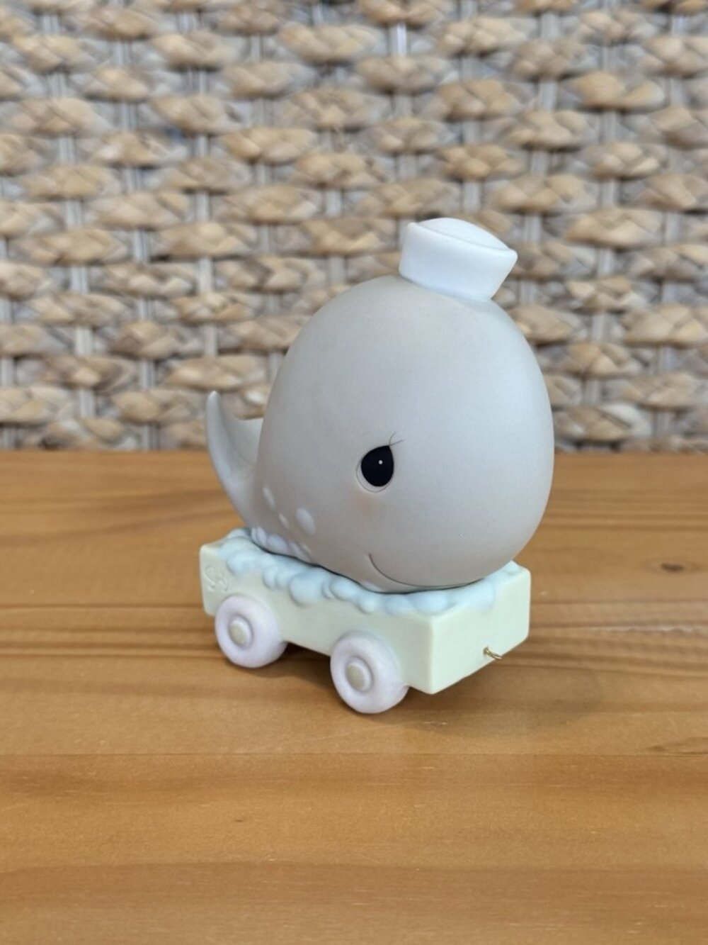 Precious Moments Birthday Train Figurine Age 10 Whale w/BOX